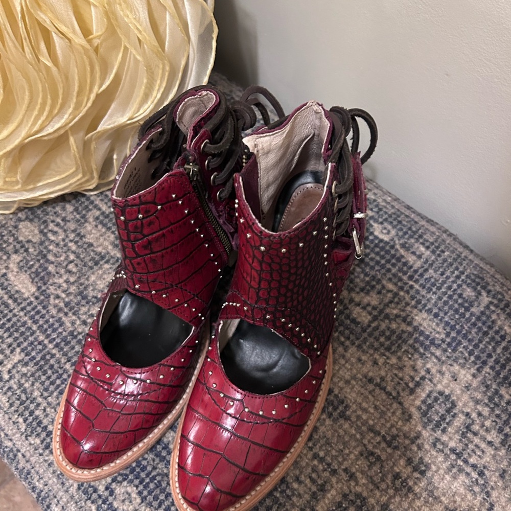 Freebird Red Croc-Embossed Lace Up Boots